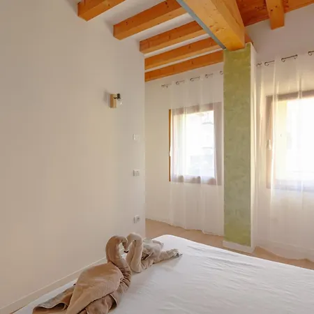 Ca' Mantoet - Green Loft, 2 Bedrooms & Terrace * Valdobbiadene